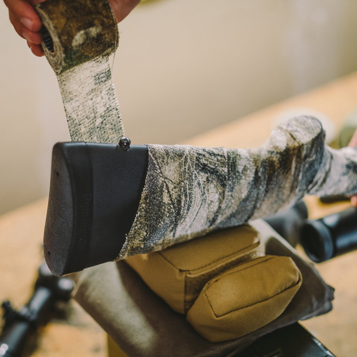 GEAR AID - Camo Form - Reusable Self Cling Wrap
