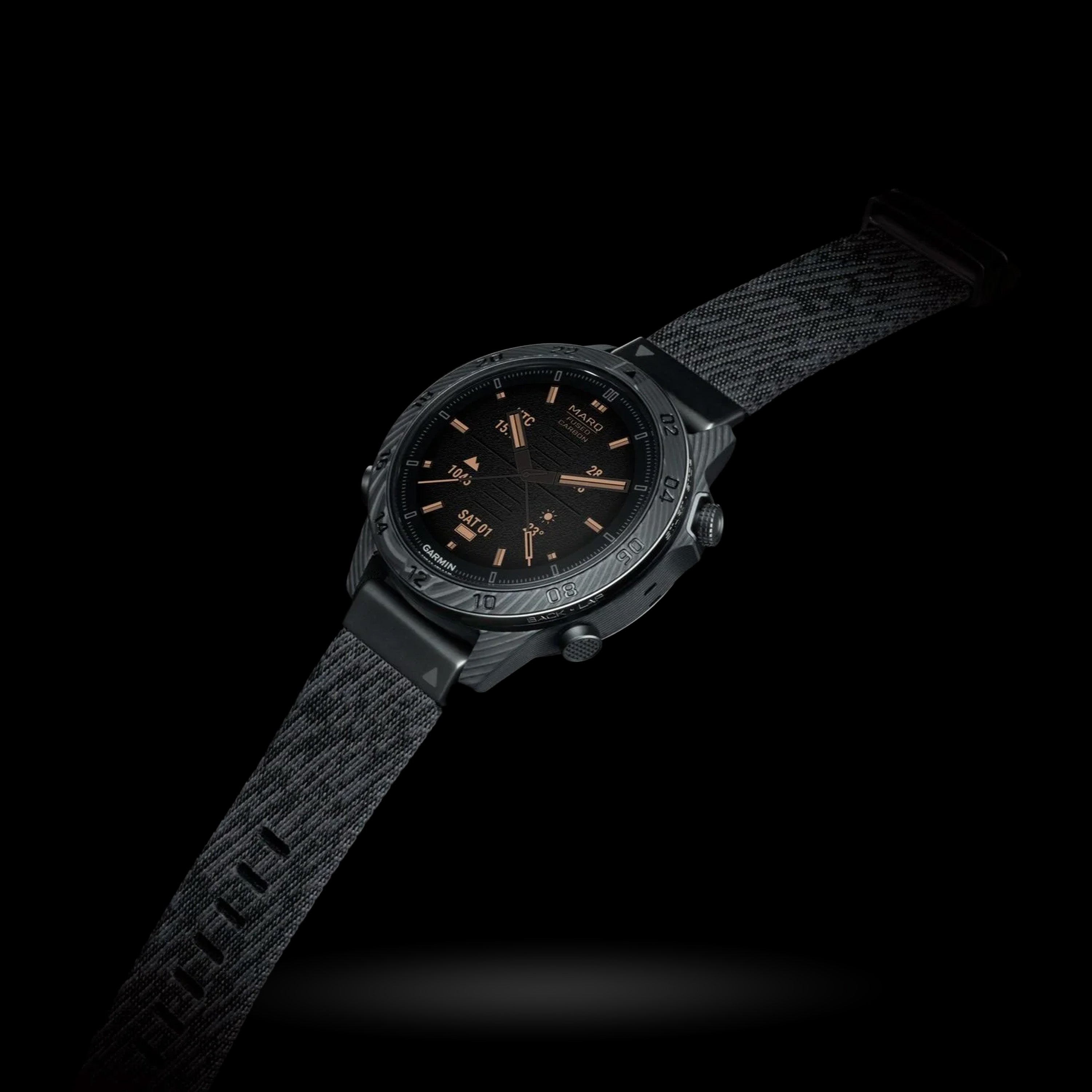 Garmin - MARQ® Commander (Gen 2) - Carbon Edition