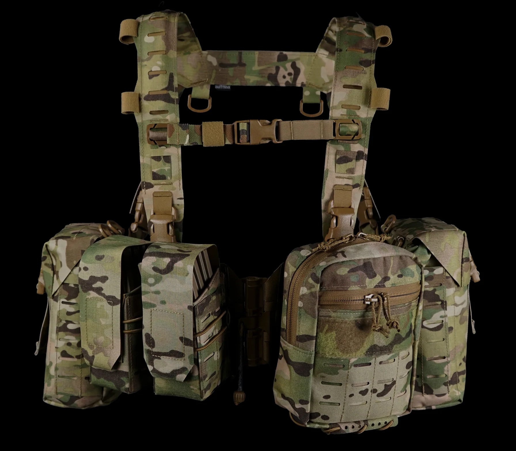 Tactical Rig with Pouches 