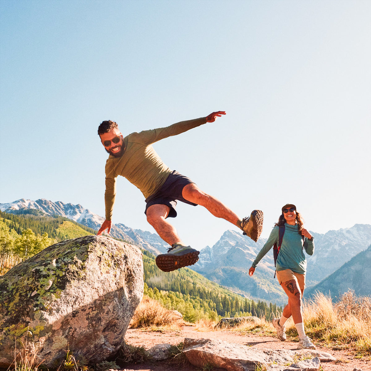 Smartwool - Men's Intraknit™ All-Season Merino Base Layer Crew